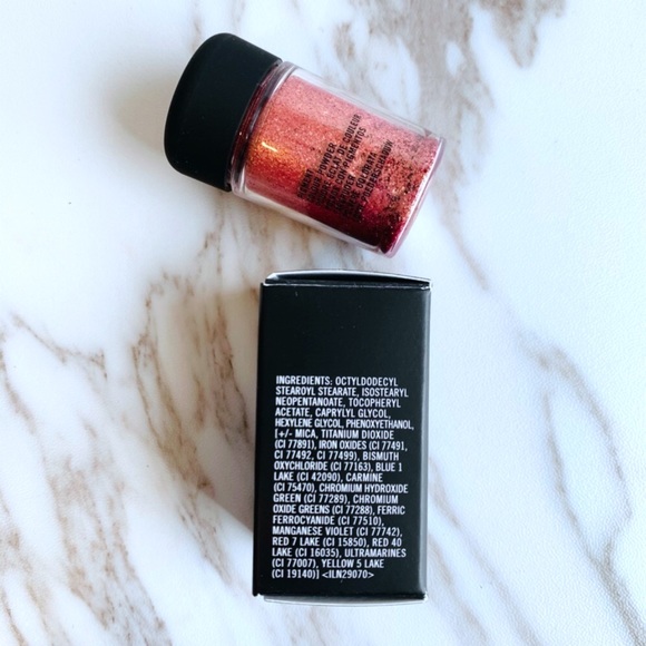 MAC Pigment Color Powder 'ROSE' - Picture 5 of 6